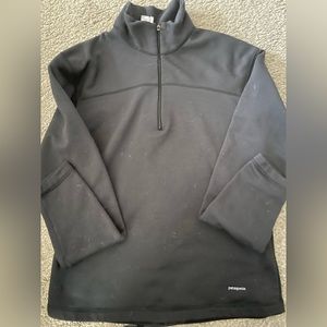 Women’s small Capilene Patagonia fleece top